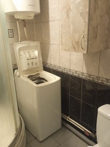 Классная однушка по Соборности, рядом автовокзал. Заселим сразу.