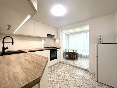 Без комісії! Перша здача! 1 к. кв. на Русанівська набережна 6,Лівобережна