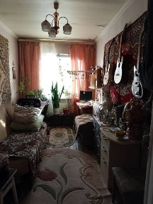 Продам 3-х кімнатну квартиру в місті Узин.