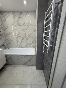 2-кімнатна в центрі міста Пастерівська