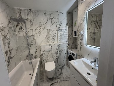 Оренда нової євро 2х кім квартири, Атлант