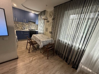 Телефонуйте домовимось ! Здам 2 кім центр міста Пушкіна Парк 12000