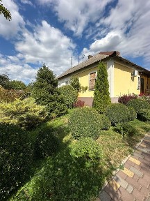 Продается дом в городе Марганец