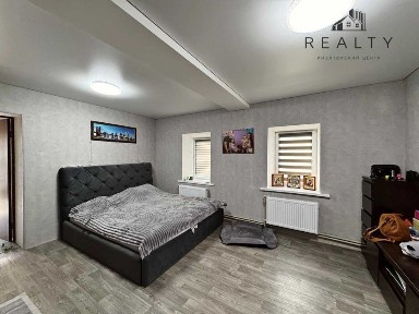 Будинок з ремонтом, Правий Берег (СЕРТИФІКАТ - ТАК) 22-402-046