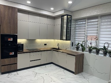 Здам в оренду просторий будинок з новим ремонтом