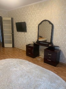 Київ, Печерський, Якуба Коласа 2