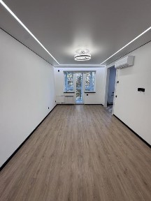 Продам 3-х кімнатну квартиру, Київська, 94!