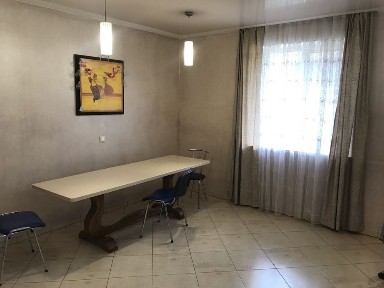 Оренда просторого та комфортного будинку для великої родини від власн.