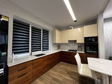 Здам будинок в центрі міста