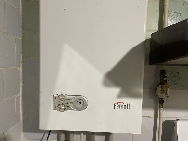 Великий будинок з газом і зручностями