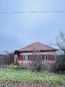 Продаж будинку в м. Берегово, неподалік термальних комплексів!