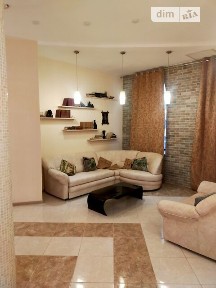 Здам подобово 3к квартиру на вул. Святослава Караванського 34 • ID 32086519