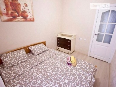 Здам подобово 2к квартиру на вул. Велика Васильківська • ID 23678195