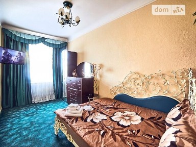 Здам подобово 1к квартиру на вул. Балабана Маєра 21 • ID 22492091