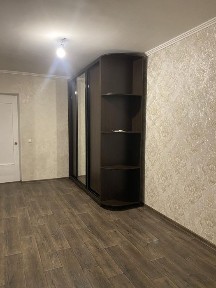 Продам 1кім квартиру на вул Чуднівській.