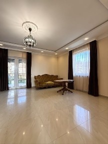 Продам Будинок з ремонтом, 7 соток, 220м2