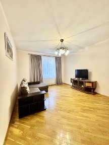 Оренда 2-х кімнатної квартири в центрі, вул. Гаркуші.