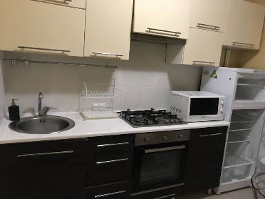 Здаю 2-кімнатну квартиру на пр. Центральному