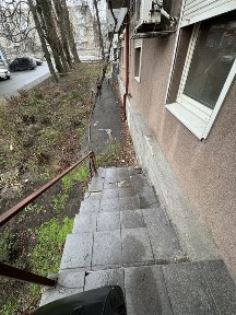 Сдам Помещение с отдельным входом Богдана Хмельницкого проспект