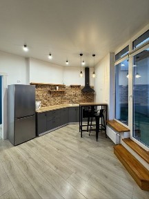 Оренда 1-кімн. квартири з терасою в ЖК Лікоград