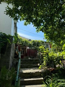 Продаю будинок з ділянкою 6 соток пров. Голосіївський 10а Деміївська