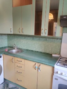 2х кімн. кв-ра м. Житомирська, вул. Зодчих, 66, обойний ринок