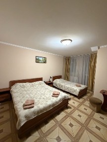 Міні готель VIVA. Кімнати подобово Берегове біля термальних басейнів