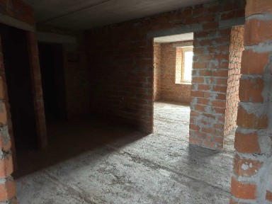3-кімнатна сира квартира в новобудові