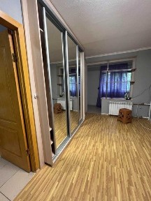 Продаж 1-кімнатної квартири біля метро Житомирська, Святош, Львівська