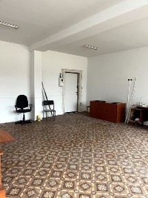 Оренда офісу 36 м. кв. ремонт. світла та сонячна. Городоцька355