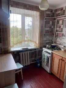 трикімнатна квартира подобово