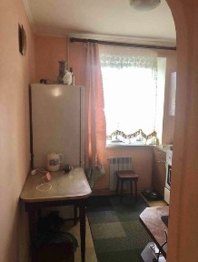 2 кімнатна в цегляному буднку, не кутова