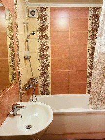 Терміново продам квартиру в районі каскад Каскад.