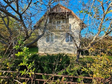 Продається житловий будинок\дача на околиці курортного м. Моршин.