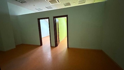 Оренда оф. приміщ. Центр. 43.7 м2. 4 пов. 450 грн/м2 + електрика.