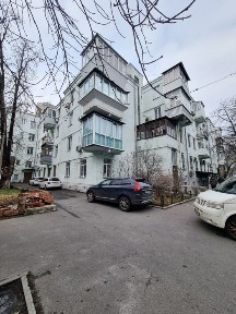 Фасад, Грушевского 28, помещение с ремонтом, Арсенальная