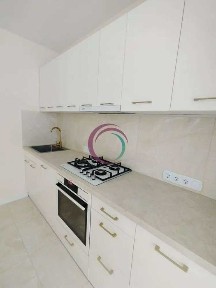 Здається в оренду квартира з меблями і технікою в центрі міста