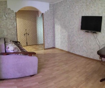 Трехкомнатная кв. метро Студенческая