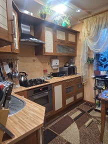 Продам 1к. квартиру м. Обухів р-н Піщана