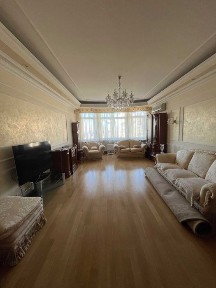 Продаж трикімнатної квартири бульвар Лесі Українки 30Б Печерська Центр