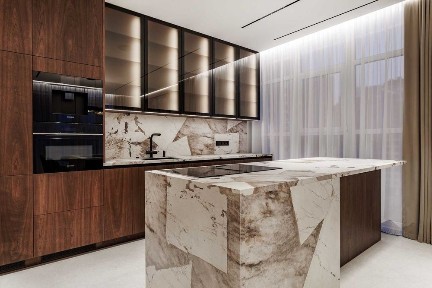 Новый Ремонт! Продажа 4к квартиры ЖК <a href='/newbuilding/418/view/zk-novopecerskie-lipki'>Новопечерские Липки</a> 154м2