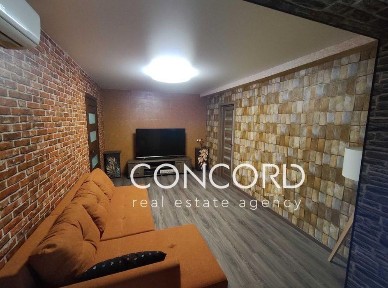 Відрадний. Продам 2к квартиру. Михайла Донця вул., 21-А