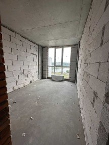 Продам 1-кімнатну квартиру з балконом! Біля озера