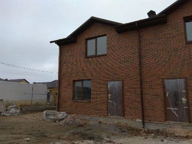 Продам таунхау у с. Агрономічне