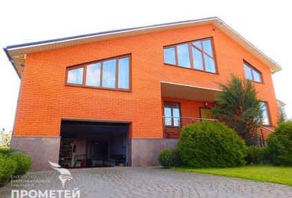 Продається двоповерховий будинок. Без комісії!