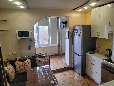 Сдам 1 комнатную квартиру Ильфа и Петрова