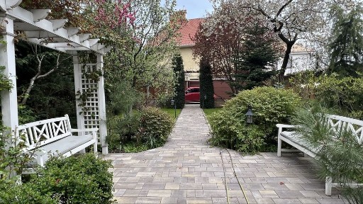 Сдам дом в закрытом кооперативе на 12 станции Фонтана