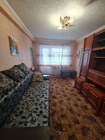 Сдам 2х квартиру (3х-1 пустая) Алтайская 2/5