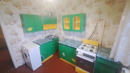 Здам видову 2-к по вул. Кургузова, 3Б за 7000