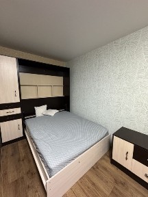 Київська область, Вишневе